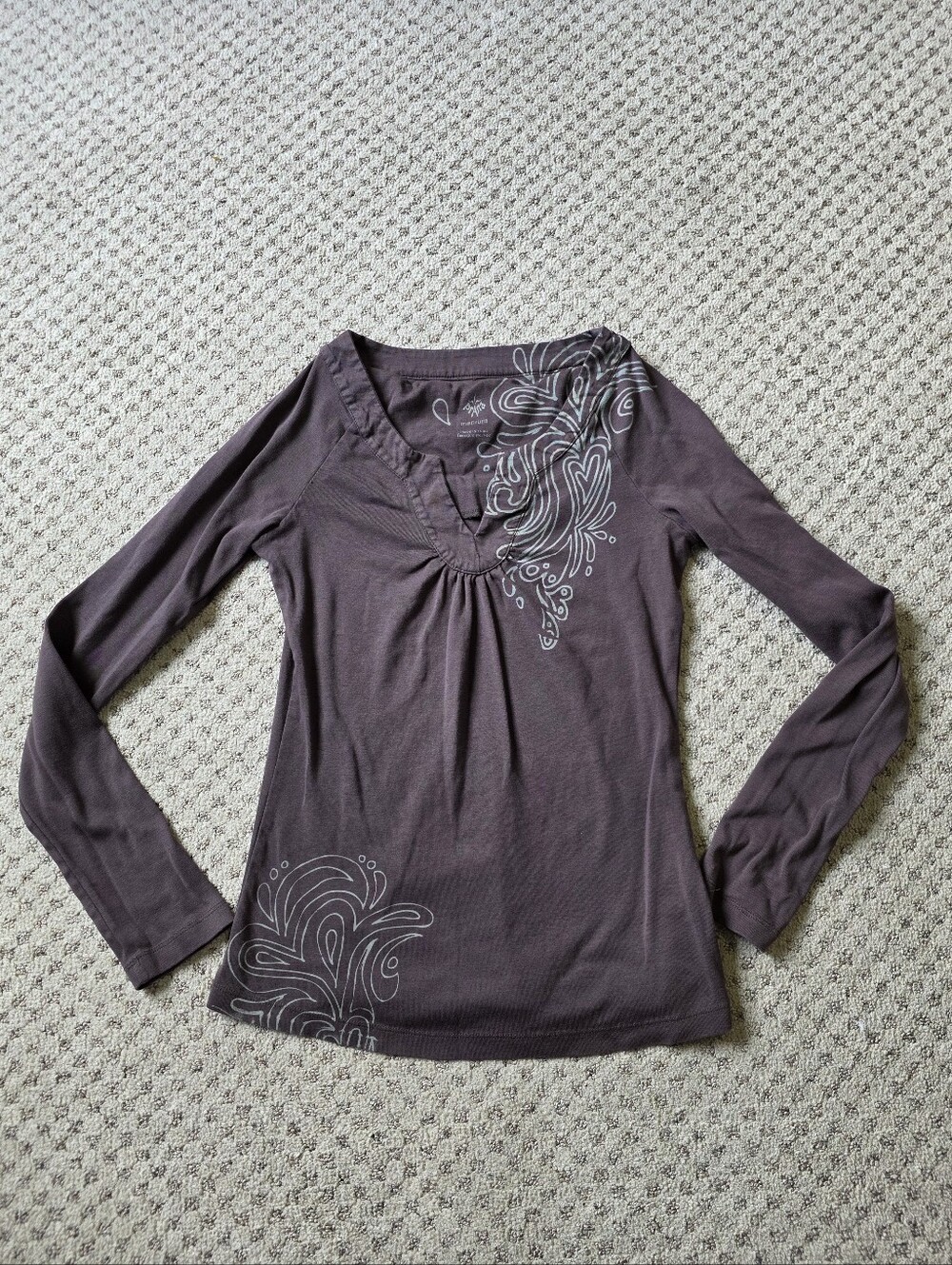Prana Long Sleeve Scoop-v-Neck Top with Whorl Print